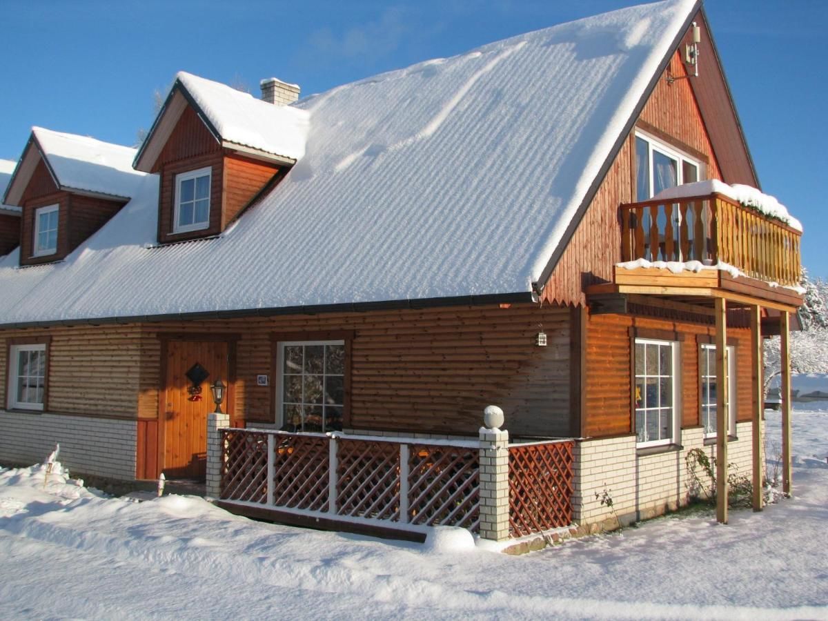 Дома для отпуска Tõnise Holiday Houses Lilbi