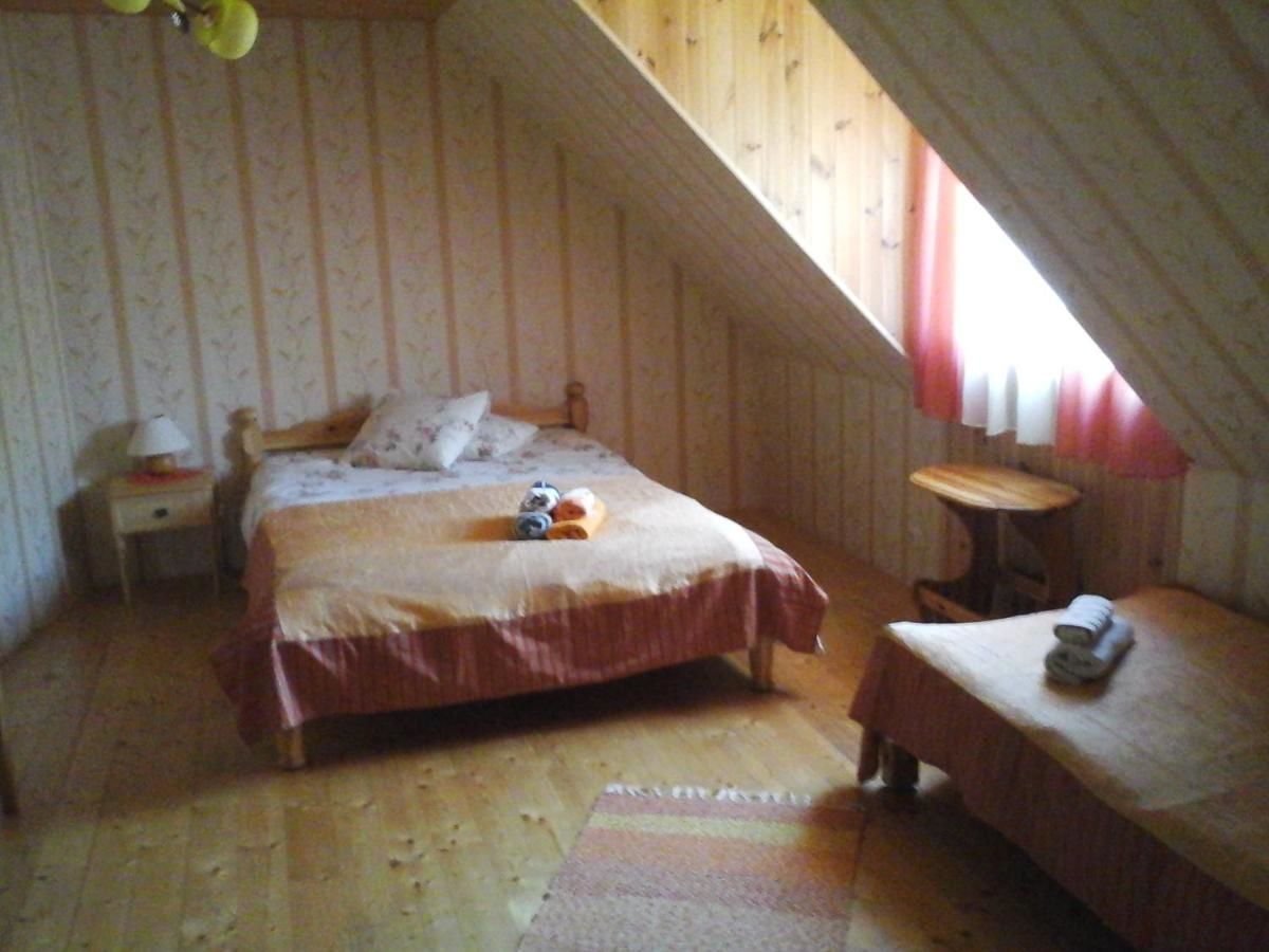 Дома для отпуска Tõnise Holiday Houses Lilbi